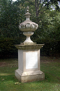 Memorial to the Earl of Harrold September 2011